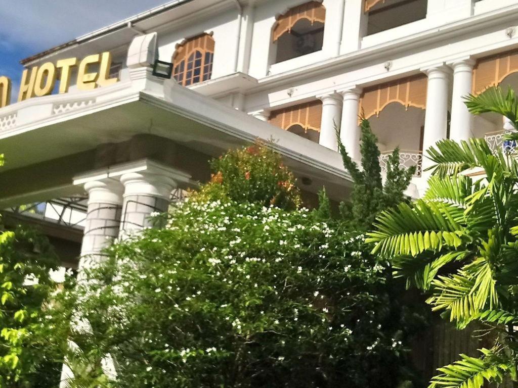 Yuzana Garden Hotel Rangum Exterior foto