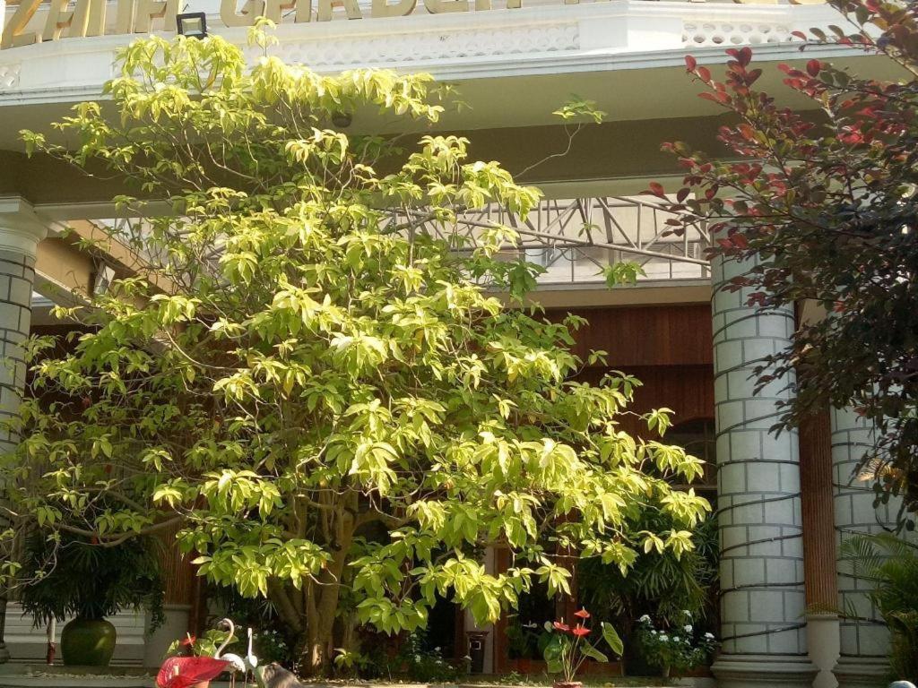 Yuzana Garden Hotel Rangum Exterior foto