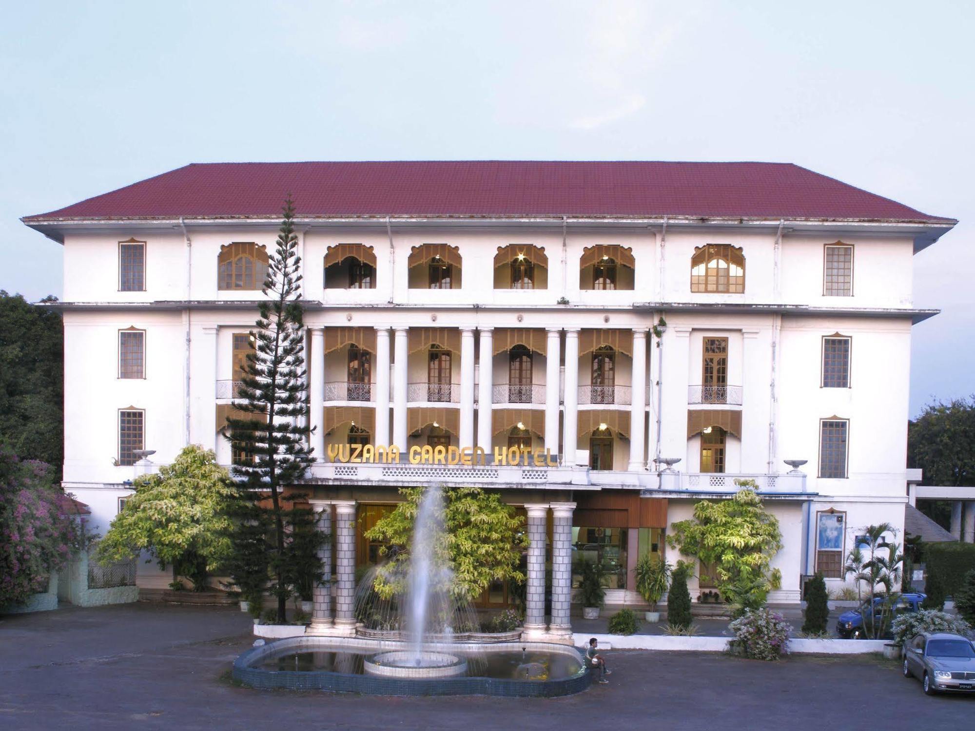 Yuzana Garden Hotel Rangum Exterior foto